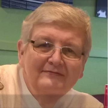 Photo of Shirley DEAKINS