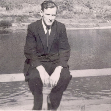 Photo for notice Edgar Clwyd ROBERTS