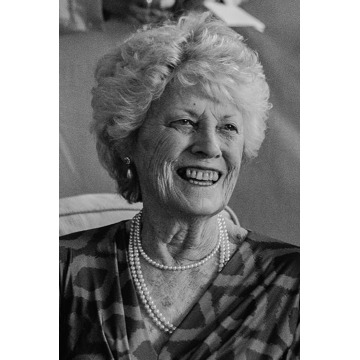 Photo of Madelaine ROBERTSON