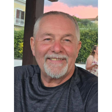 Photo of Michael James THOMAS