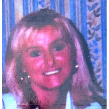 Photo of Christine HUGHES