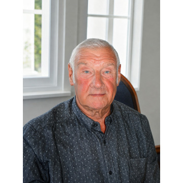 Photo of Tom TURNER