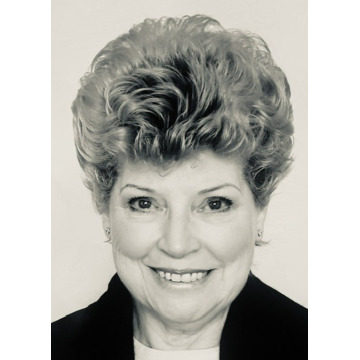 Photo of Leonie MENZIES