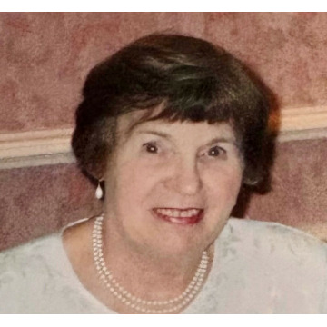 Photo of Maureen May WINNER