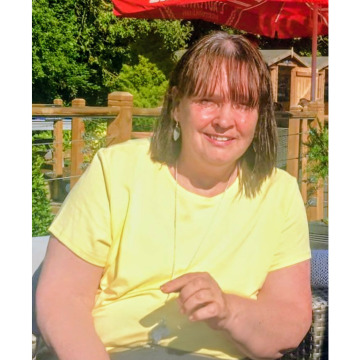 Photo for notice Gillian McMAHON