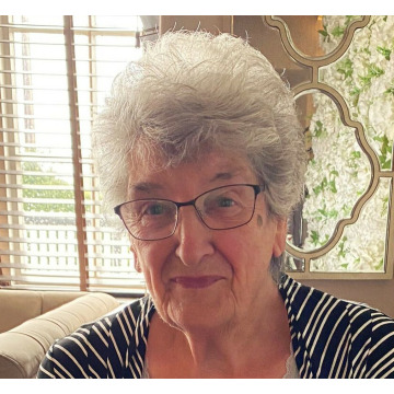 Photo of Evelyn SALMON