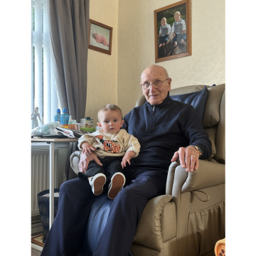 Photo for notice Brian Haydn HUGHES