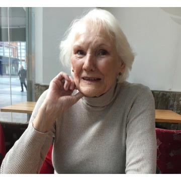 Photo of Doris WATTS