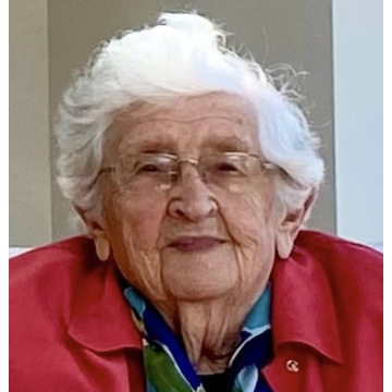 Photo of Ella Dow DAVIES