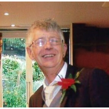 Photo of Michael LOMAS