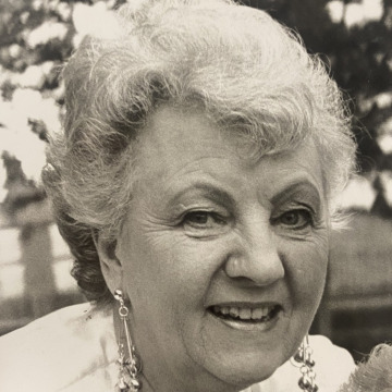 Photo of Doreen WOOD