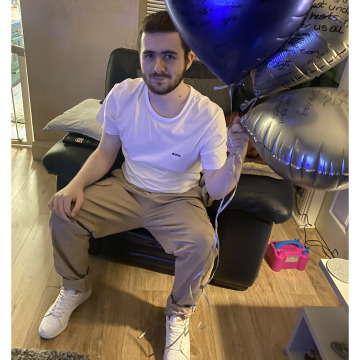 Notice Gallery for LEE LOCKHART